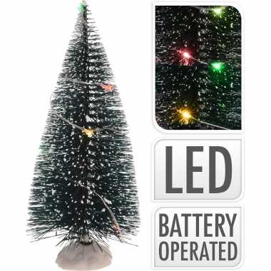 Kerstdorp onderdelen 2x kerstbomen met gekleurde led verlichting 15 cm